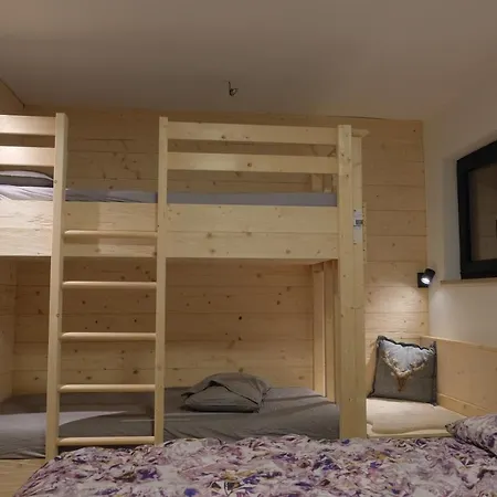 Apartment Haus Fien *