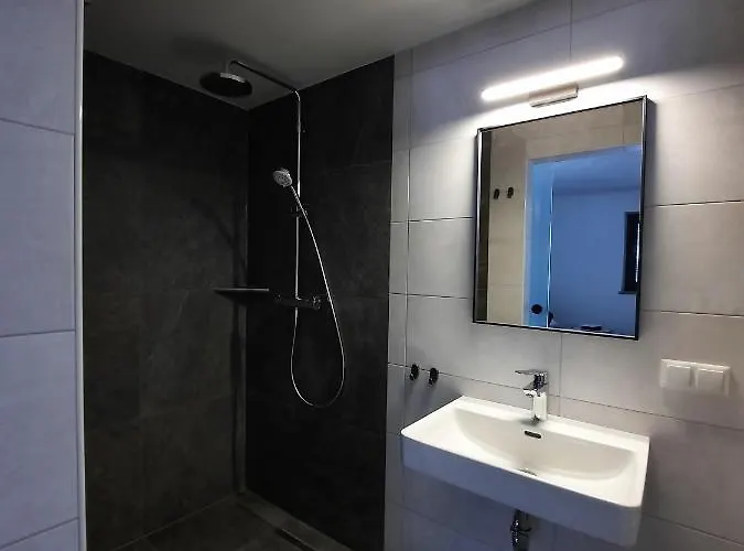 Haus Fien 海利根布卢特